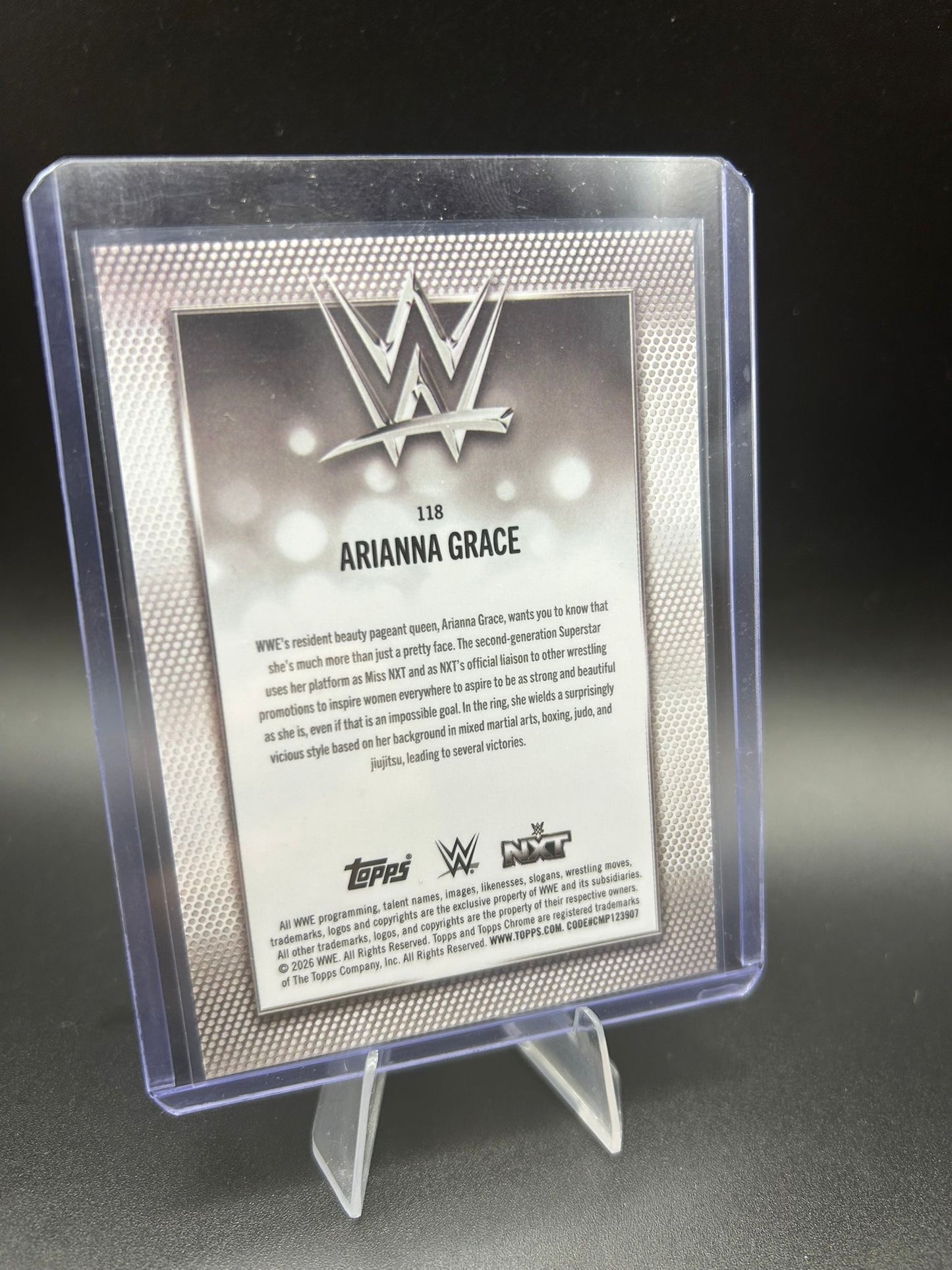 2026 WWE Topps Chrome Logofractor Arianna Grace /50 Gold