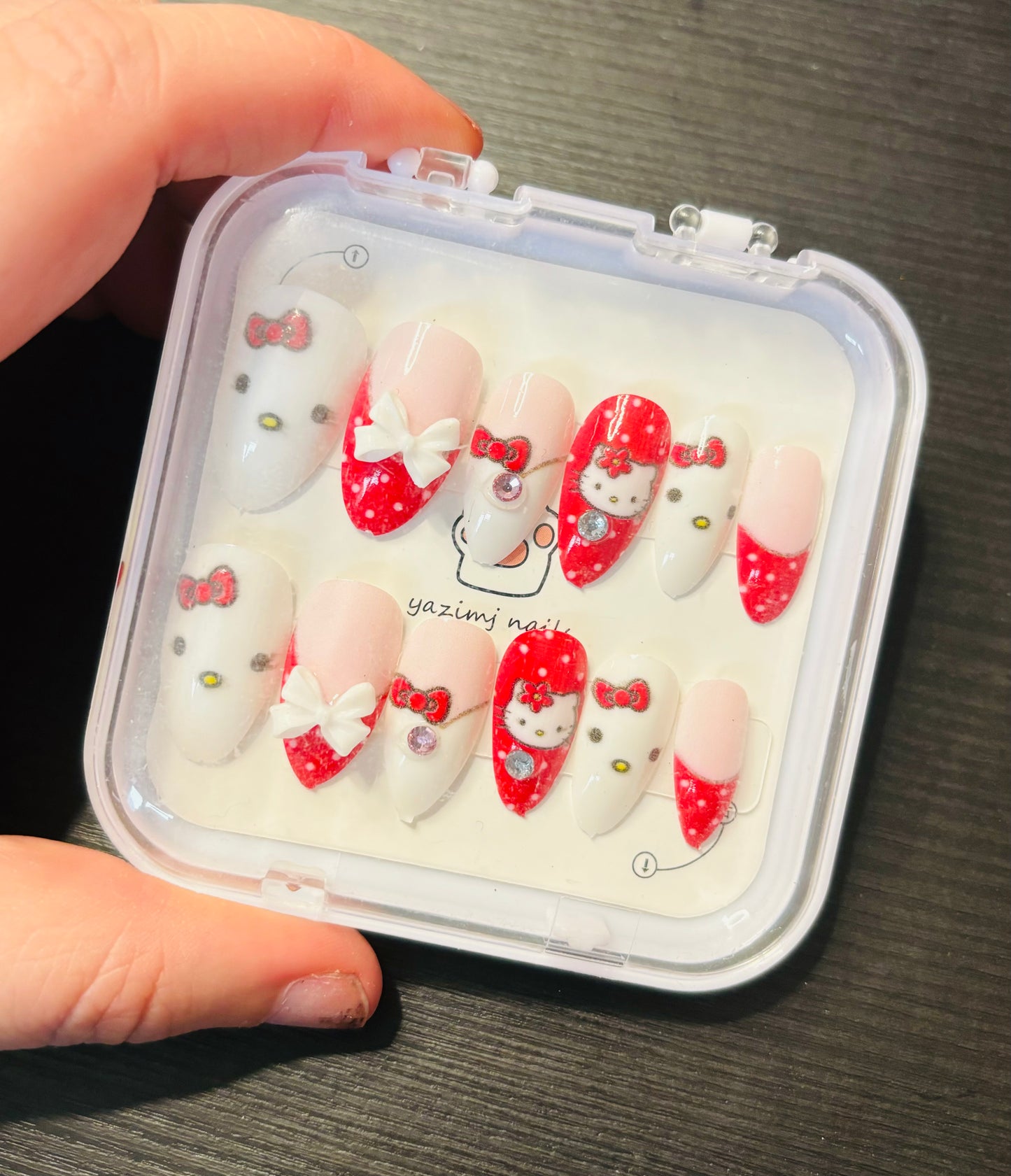 Sanrio Classics Fake Nail Set