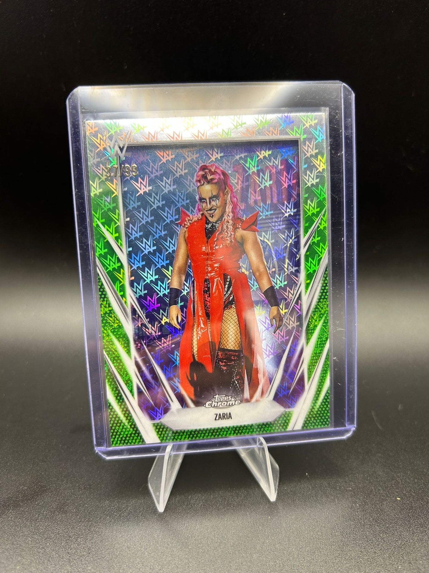 2026 WWE Topps Chrome Logofractor Zaria /99 Green