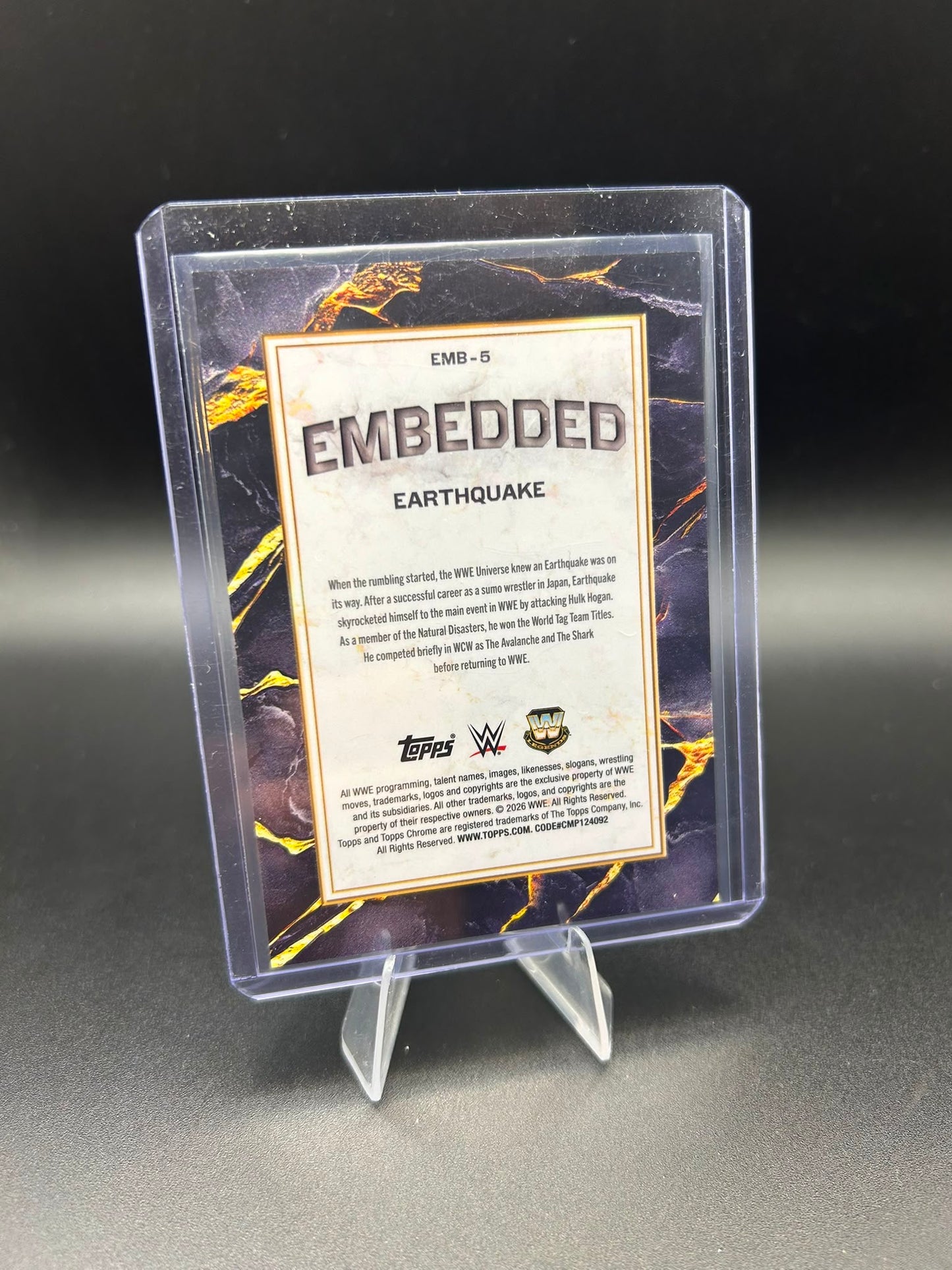 2026 WWE Topps Chrome Embedded Earthquake Black /10