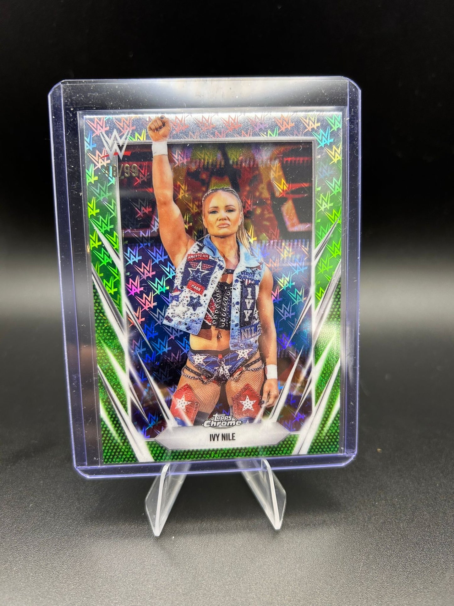 2026 WWE Topps Chrome Logofractor Ivy Nile /99 Green