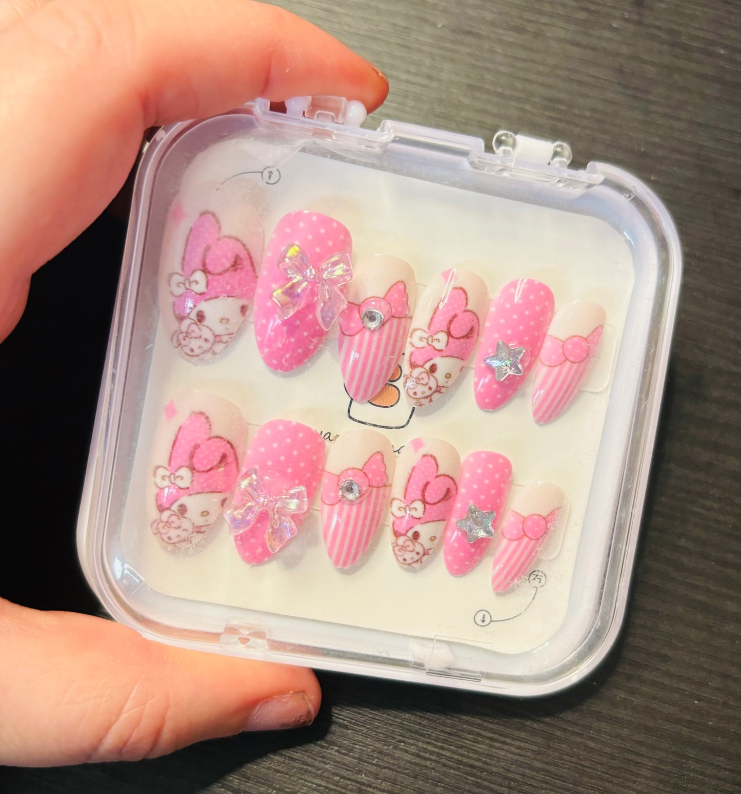 Sanrio Classics Fake Nail Set